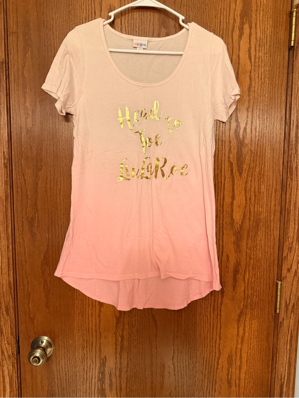 LuLaRoe Pink Ombre Scoop Neck Tee with Gold Foil Script